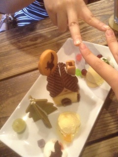 �y���l���l�l���ɂāB