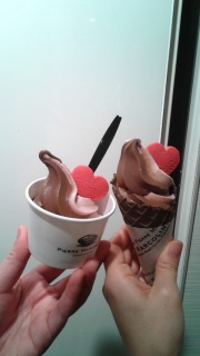 �s�G�[���}���R���[�j�̃W�F���[�g