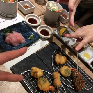 �A�x������